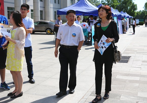 刘慧书记、李家兴副校长到场指导 刘慧书记、李家兴副校长到场指导