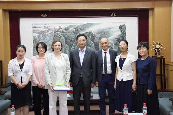 双方会谈后合影留念_副本 双方会谈后合影留念_副本