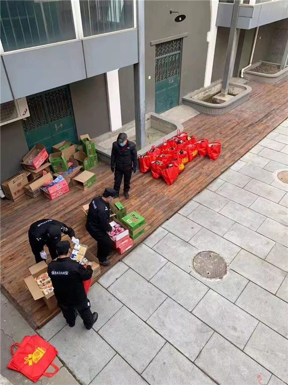 为在校学生采购慰问品.webp 为在校学生采购慰问品.webp