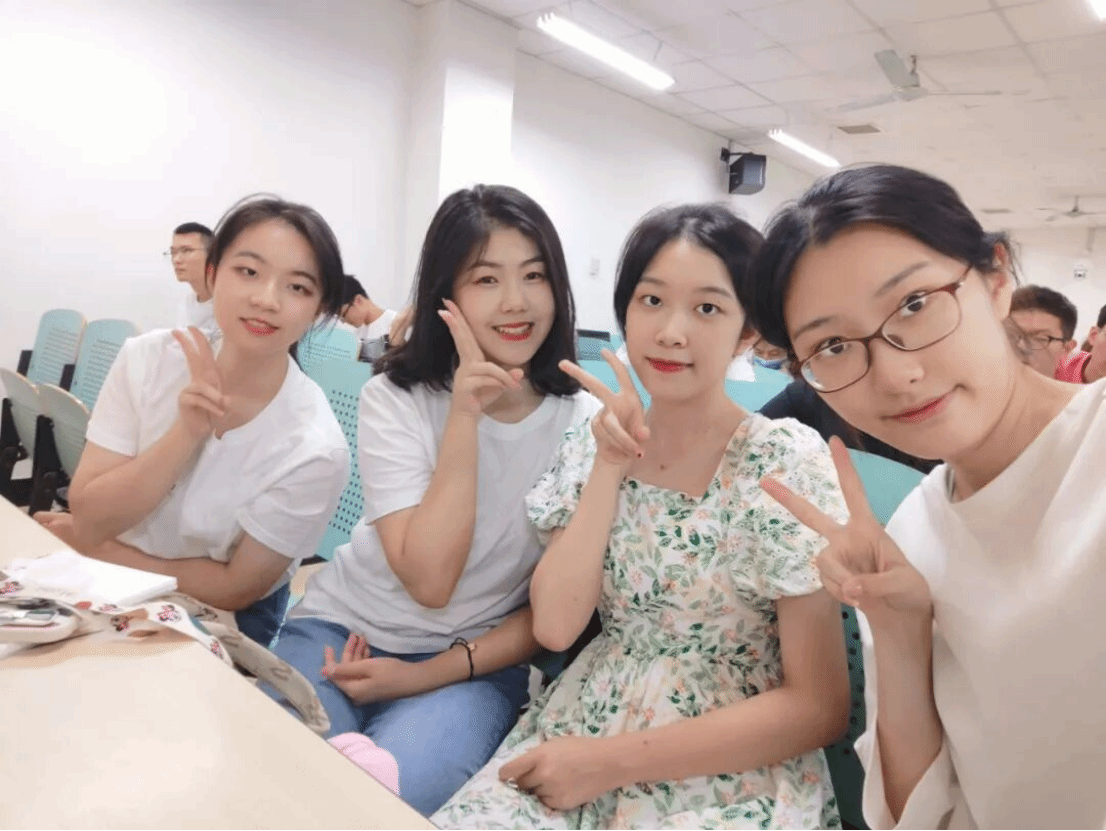 优秀×4！润志305宿舍的共进篇章