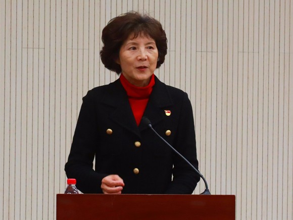 3 党委书记刘慧作学校党委工作汇报 刘伟麒摄 3 党委书记刘慧作学校党委工作汇报 刘伟麒摄