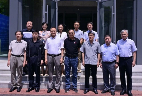 “政治学自主知识体系建设”研讨会召开