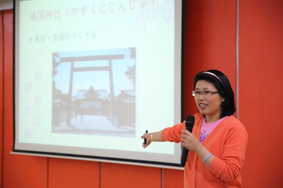9外语学院日语系孙敏老师在比赛中 9外语学院日语系孙敏老师在比赛中