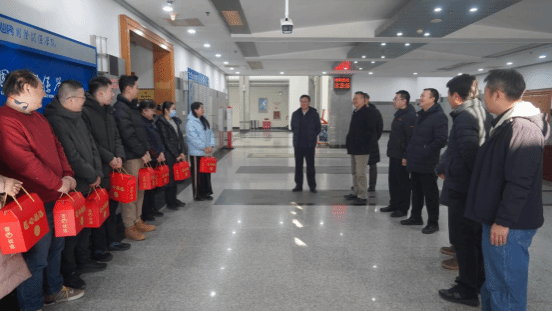 新春送暖｜学院领导班子开展2026年新春走访慰问活动