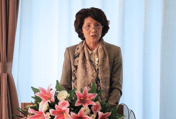 校党委书记、国际战略与安全研究中心主任刘慧进行大会致辞 校党委书记、国际战略与安全研究中心主任刘慧进行大会致辞