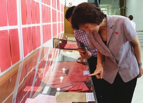 刘慧书记看展览 刘慧书记看展览