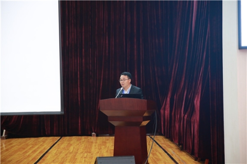朴锋春副处长主持主旨演讲_副本 朴锋春副处长主持主旨演讲_副本