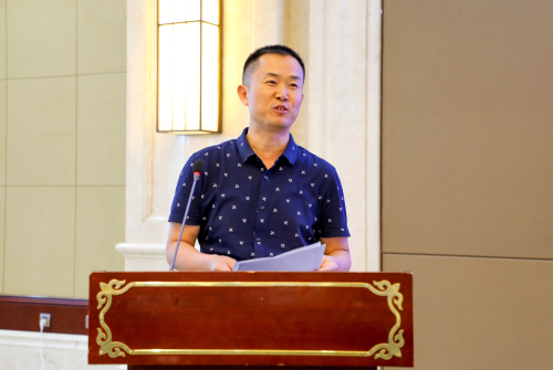 28李名梁教授汇报分论坛一情况 28李名梁教授汇报分论坛一情况