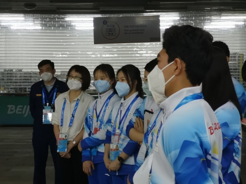 山地新闻中心志愿者接受消防安全培训 山地新闻中心志愿者接受消防安全培训